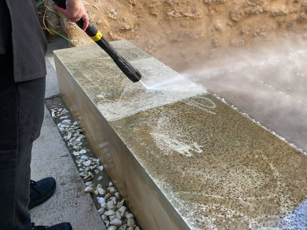 Why Choose Our Certified Pressure Washing Experts for Your Project Needs in Sheldon, TX?